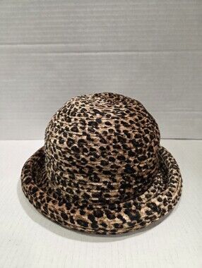 Vintage 90s Y2K Velvet Leopard Print Cloche Hat